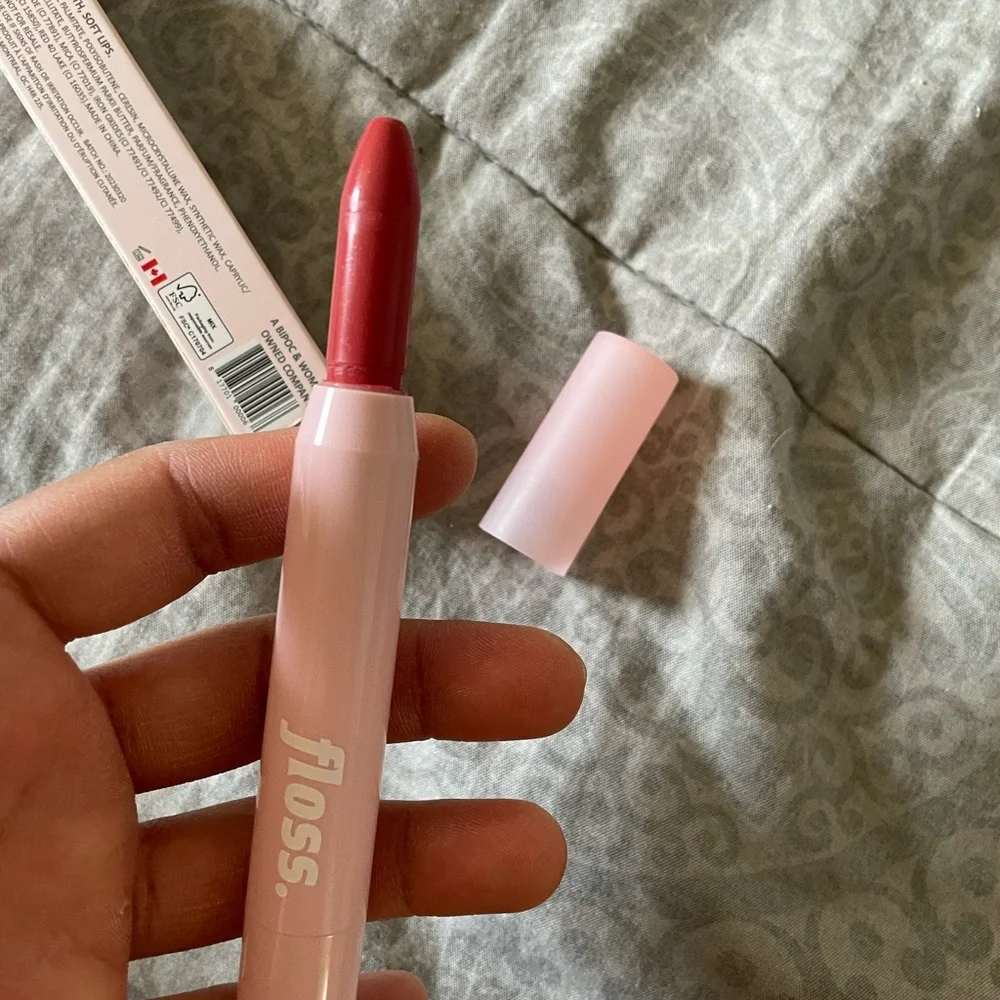 NIB Floss Lip Advocate Sheer Lip Tint in the shade 